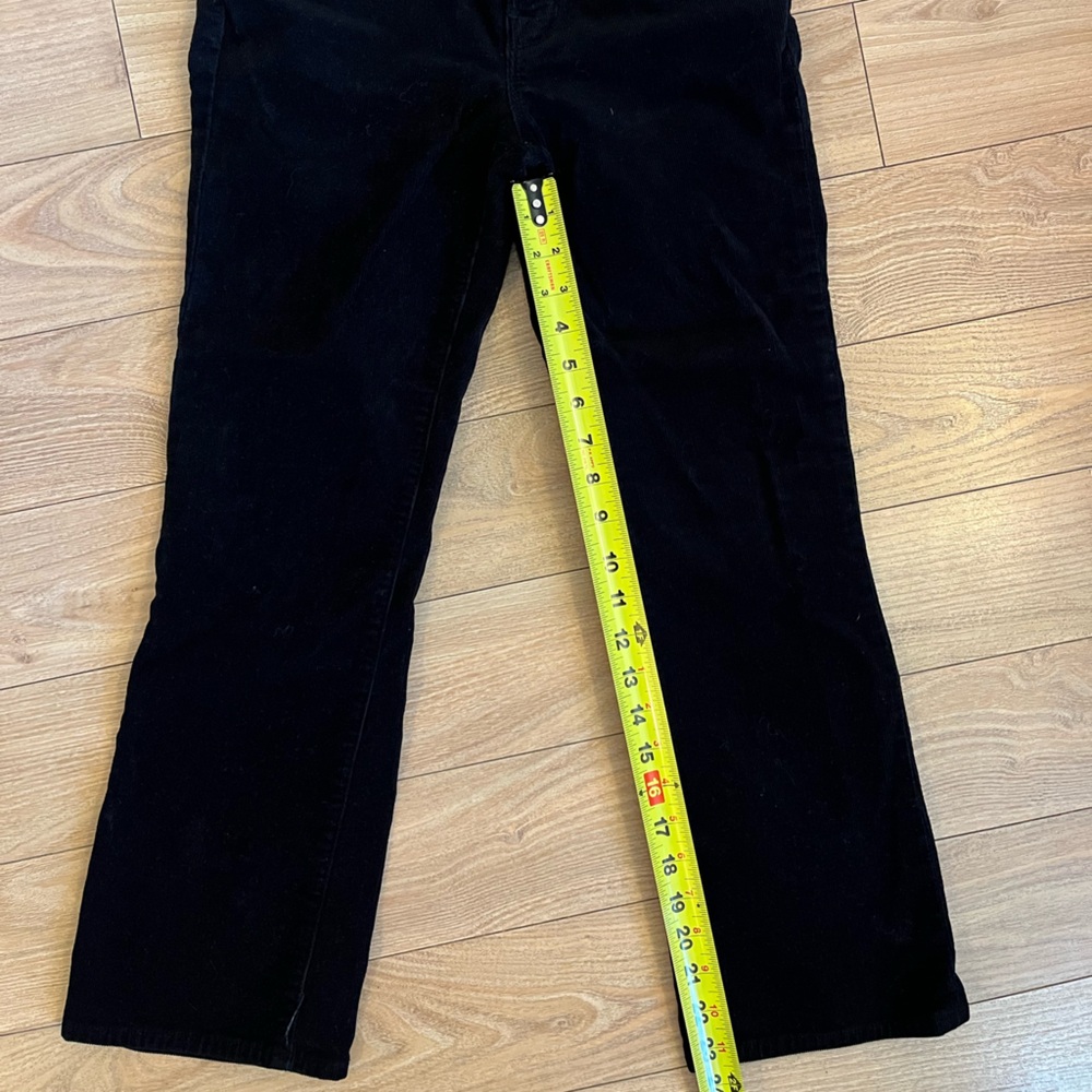 ✨ J Brand Selena Mid Rise Crop Bootcut Pants – Black Velvet Corduroy – Size 27 ✨ - Picture 6 of 10